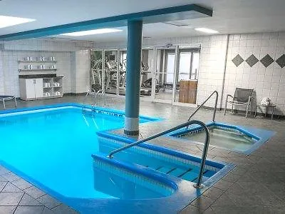 Ac Hotel By Marriott Old Montreal 3*,