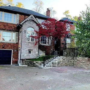  Pensión The Leaside Garden Canadá