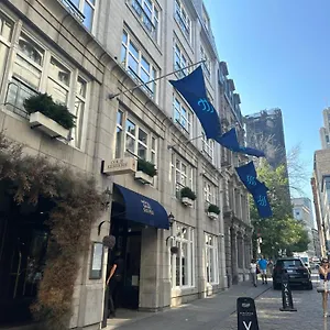 Saint-sulpice Hotell