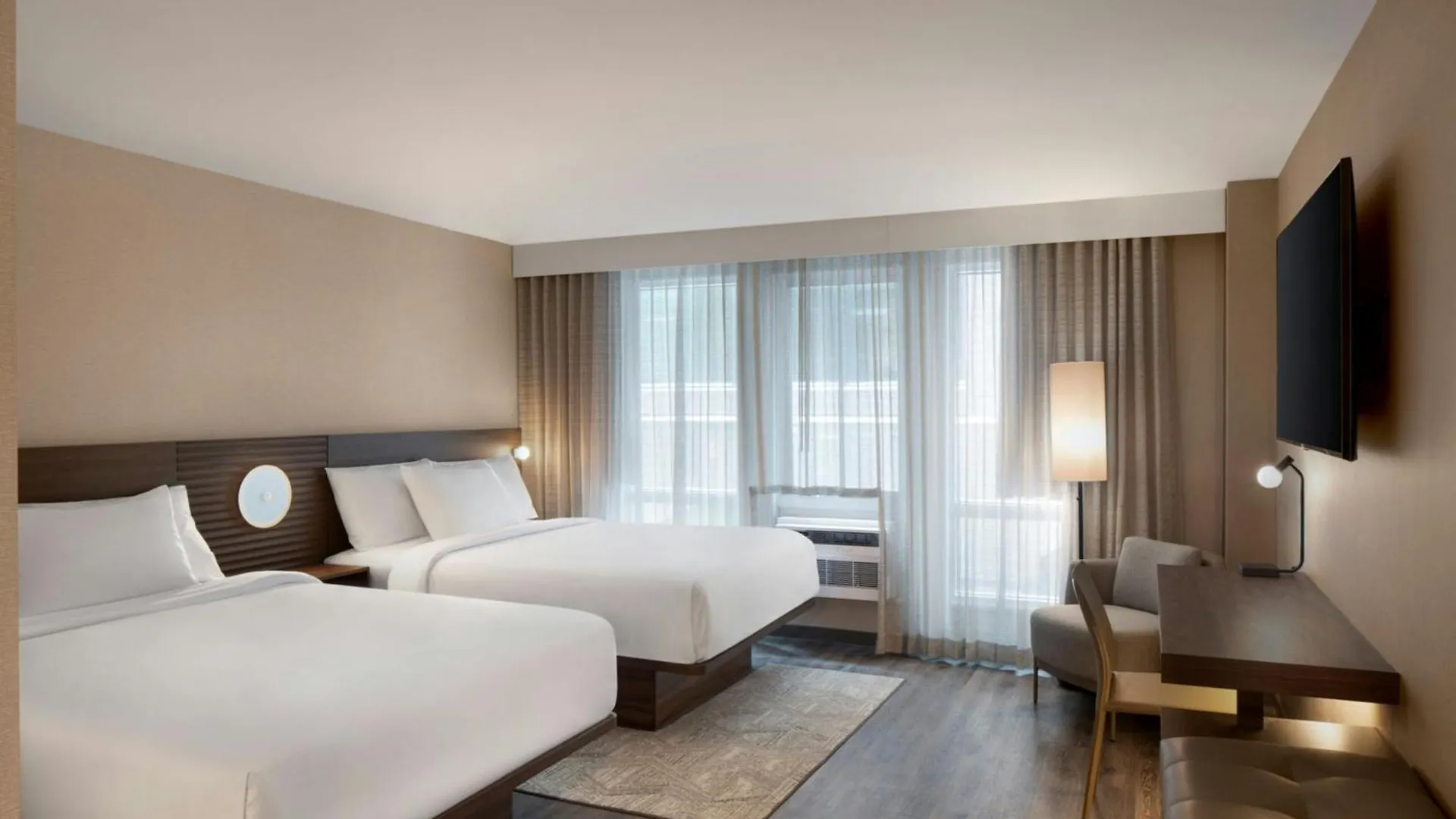 Ac Hotel By Marriott Old Montréal
