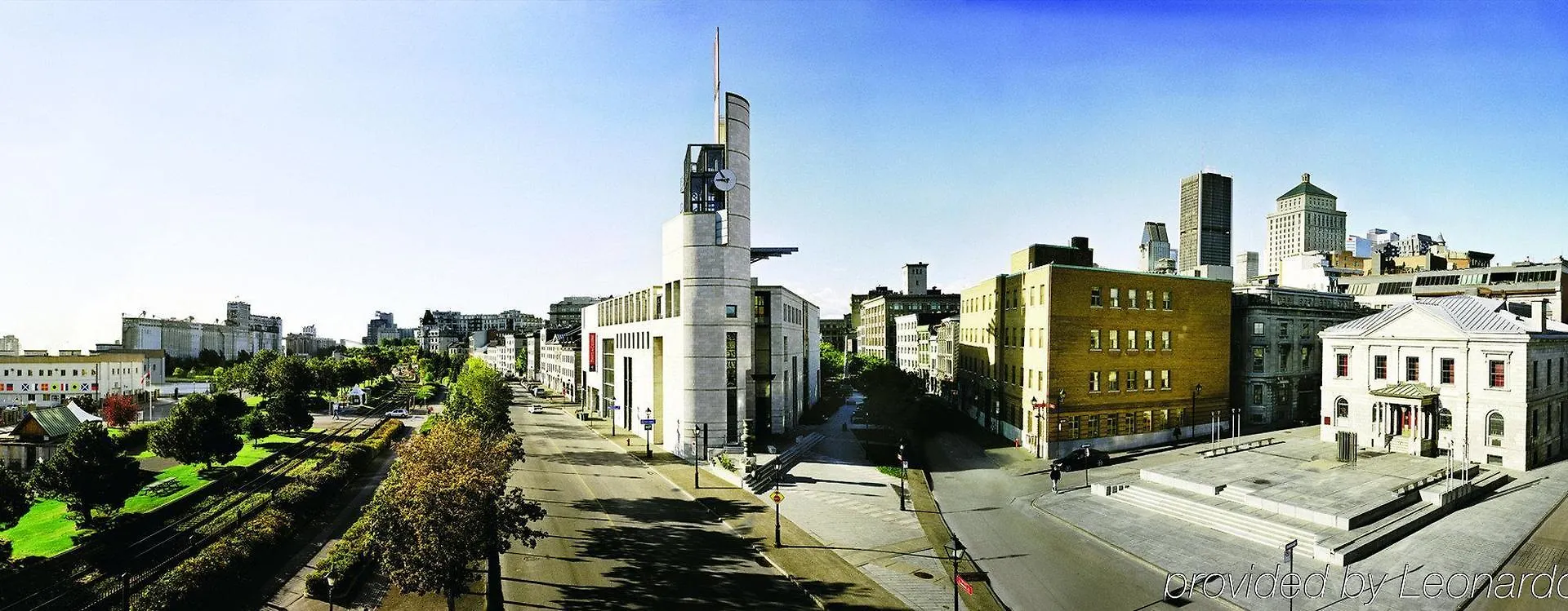 Ac Hotel By Marriott Old Montreal