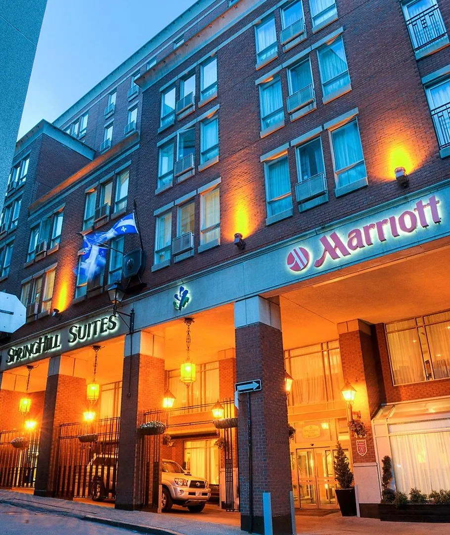 Ac Hotel By Marriott Old Montreal 3*,